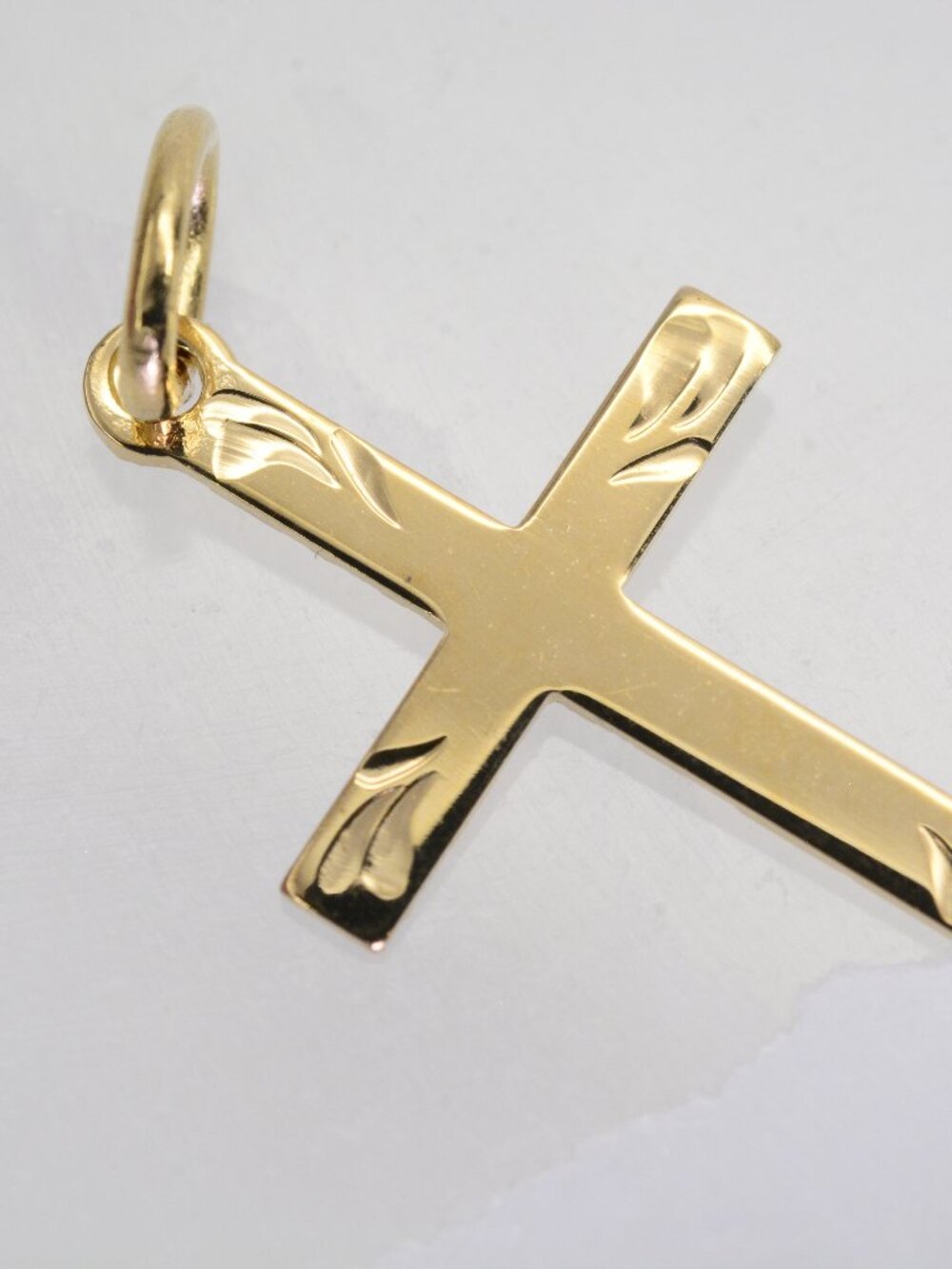 10K CROSS WITH SMALL DETAILS - Picture 2 of 6